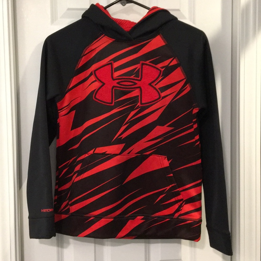 Under Armour Boy’s Hoodie Black Red Medium